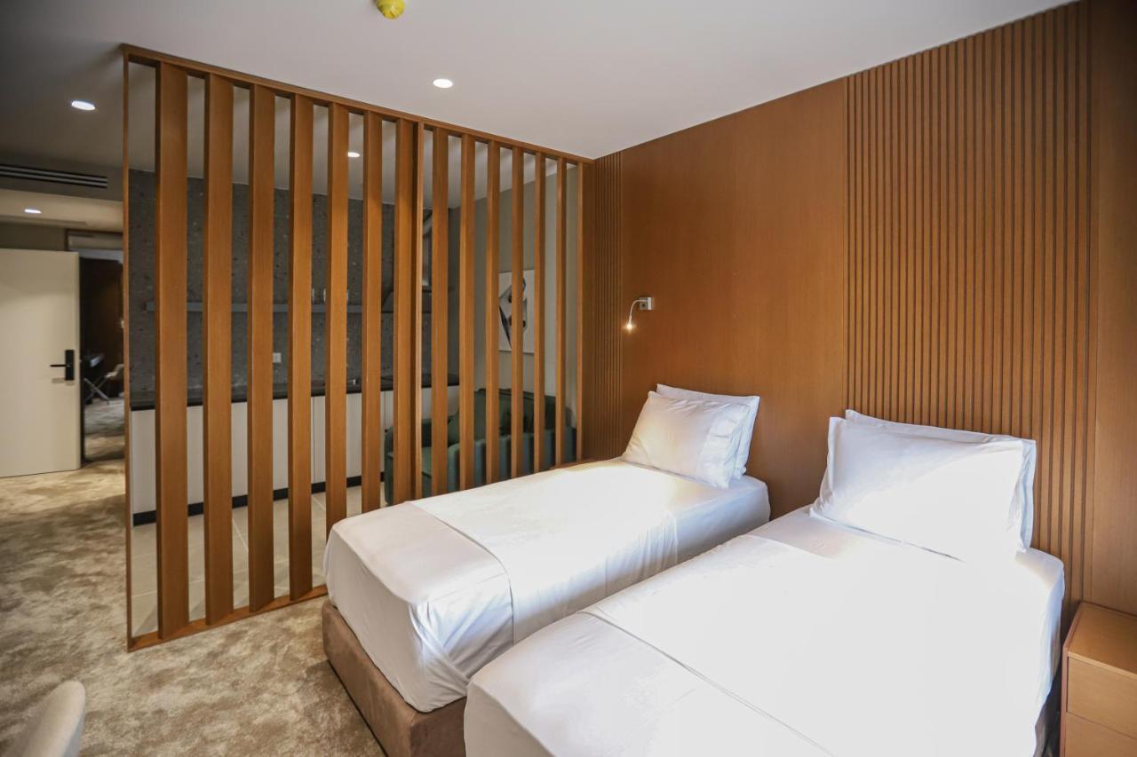 Hotel Urbanin & 4*